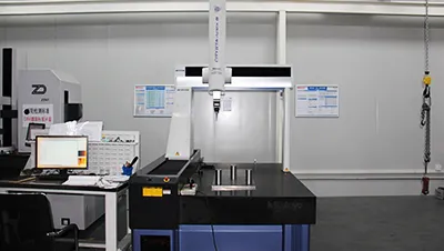 Mitutoyo 3D Measuring Instrument (Japan)